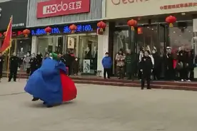 曹县民间艺术——二鬼摔跤图片