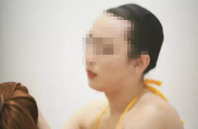 激素，卖身，自我阉割，那些生错身体的药娘有多可怜。