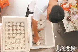 店内无人售卖 顾客自觉付款图片