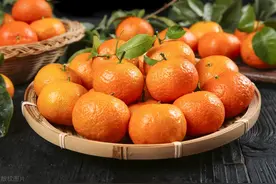 砂糖橘还是沙糖桔？今年的砂糖橘为啥是酸的？来吃个桔子咱聊一聊图片