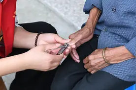 养老服务补贴来了！明年1月起，这类人群可免费享受居家养老服务图片