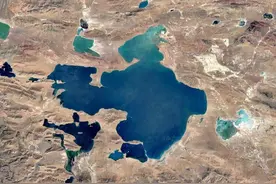 中印面临大难题，青藏高原湖泊面积剧增，印度部分地区已尝苦果图片