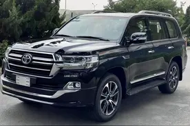 「兰德酷路泽4000」机械增压+大梁 纯正的硬派越野 马力达到376匹图片