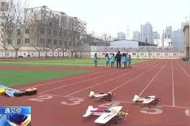 🤨“我的航模，是语文老师教我做的”图片