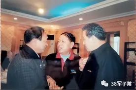军营往事| 师长贺兆言正派务实见人品图片