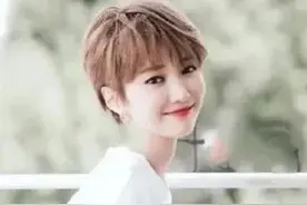 故事：一个经历坎坷却依然美丽又善良的女人图片