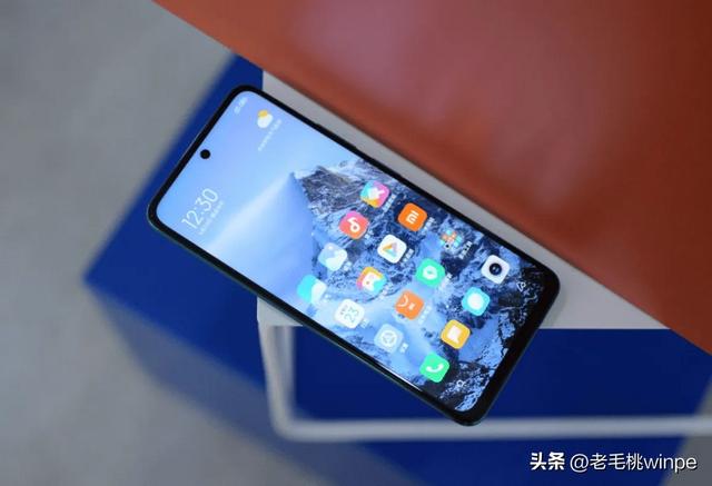 ������������̨���˵� 512GB �ֻ���һ�㶼����