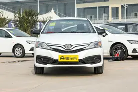 比亚迪F3-紧凑级轿车顶配5万出头开回家，可惜全系只有手动挡图片