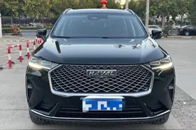 买完轿车结果现在后悔了，早知道就该选SUV了图片