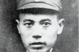 49年，一女乞丐来到政府门口直言：不乞讨，有重要事情见县委书记图片