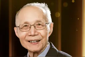 再看2021《感动中国》年度人物，每一位都值得尊敬，最小者仅30岁图片