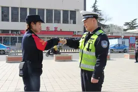 致敬女警｜警营CP，她们的爱情从这里开始……图片