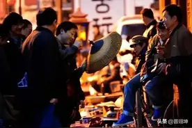 鬼市凌晨3点开市，天亮消失，2个规矩：看货不问价，照货不照人图片