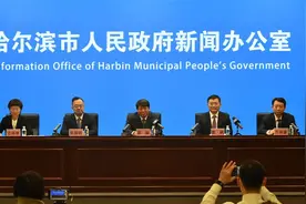 吸引留住高校毕业生 “人才新政30条”补贴力度处于全国“第一梯队”图片