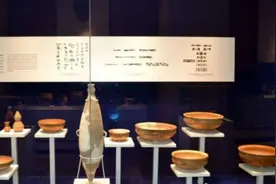 甘肃秦安县工人施工，5000件珍稀文物重现，专家：遗址距今8000年图片