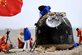 同样是着陆，为何中国返回舱表面焦黑，印度返回舱却非常干净？图片