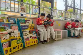 快看，书香已浸润校园每个角落图片