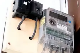 浙江一男子家一月用电9000度，剪掉多余电线，路口红绿灯却灭了！图片