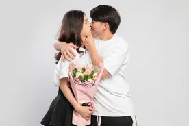 男女之间，想要进一步发展，互相“撩”这些情话图片