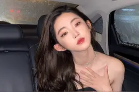 韩安冉前男友变性成功，晒男生照告别男儿身，网友：老天爷赏饭吃图片