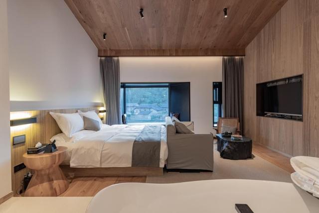 藏于山水，隐于林深丨宜昌南岔湾这家石屋民宿，带你逃离都市