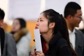 大学里也有约定俗成的“潜规则”，辅导员不明说，但学生需知晓图片