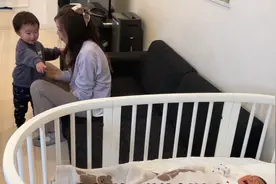 日本宝妈的生育日记，分娩时疼到眼泪直流，12年里顺产生9个孩子图片