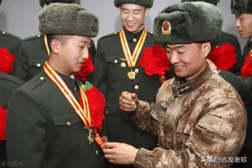 退伍老兵都想要有纪念章吗？多少人想有？看看老兵怎么说图片