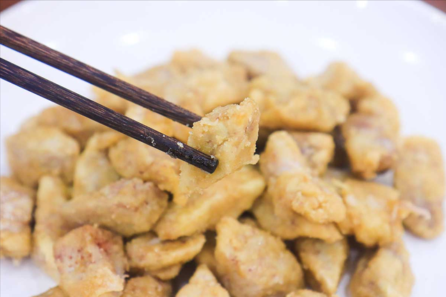 芋头怎么做最好吃？分享4种不同做法，鲜香美味，顿顿吃光盘