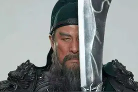 关羽有两次杀曹操的机会，都没动手，反倒因此被称为忠义无双？图片