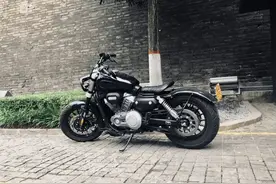 哈喽，摩托图片