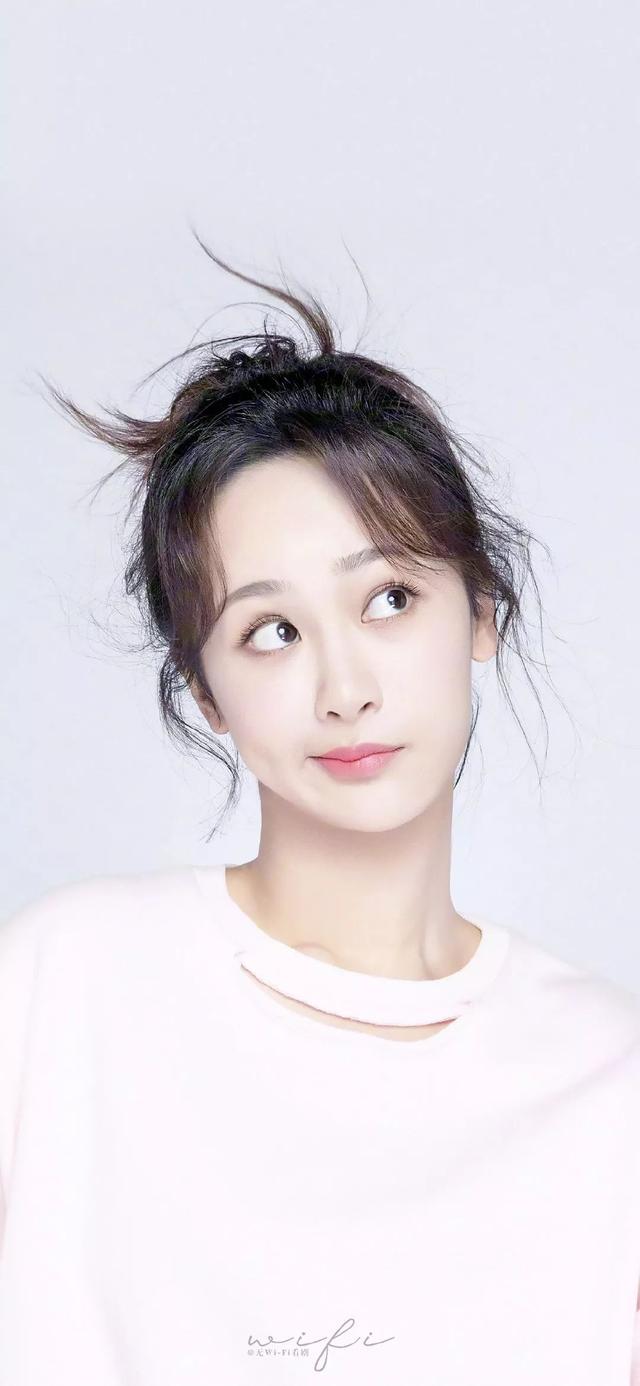 精选网红美女明星无水印壁纸合集|总有一句击中你此刻的心情