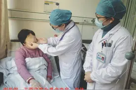 莫拿健康开玩笑！轻信“祖传秘方”，老人腰痛未愈反致胃出血图片