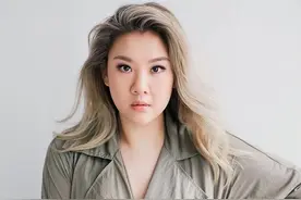 郑欣宜：13岁唱哭全港坛，年满35终于能继承沈殿霞6000万遗产图片