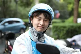 “您的外卖到了！”大学生暑期在上海做外卖小哥，两个月赚了一万多图片