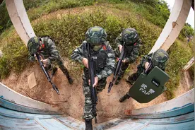 武警部队不再接受军地双重管辖，地方政府还有权调动武警部队吗？图片