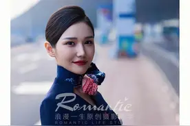 飞机上的餐食要钱吗？不要钱的话，可以要两份吗？图片