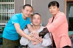 带瘫痪前夫改嫁的周玉英：同一屋檐生活16年，两任丈夫成“兄弟”图片