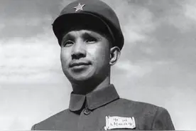 解放战争，是黄埔学生的大对决，却被粟裕抢了风头图片