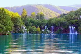 六首经典怀古诗词，沧海桑田，富贵云浮，豪情万丈，发千古幽思图片