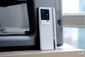 iQOO 11性能&游戏测试：第二代骁龙8性能强悍 游戏体验更畅快图片