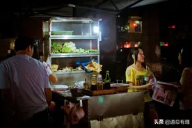 人在县城里，刚刚被“毒打”图片