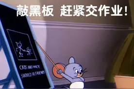 52岁的瞿颖，腿又细又长又直，网友：在线求细腿教程！图片