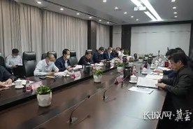 石家庄市鹿泉区委书记李为军、区长李争赴中国电科十三所对接洽谈图片