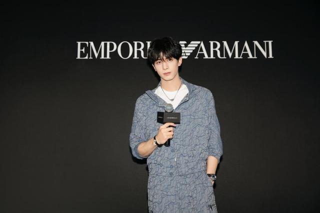 Emporio Armani 2023 ����ϵ����ʱ���½����