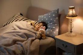 人每天最少要睡几个小时？权威专家：低于这个时长，后果很可怕图片