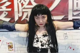 BKPP香港见面会主持人身份被扒，疑似有印尼血统，喜欢穿女装拍照图片