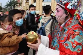 明日大年初二，记得：1不说，2要带，吃3样，忌4事，家和万事兴图片
