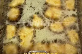 炸鸡刺客？上海一女生点炸鸡 ，付款时一看竟要近200万元，店家回应称系统故障图片