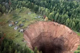 如果一直挖地球能挖穿吗？苏联挖一万米突然终止，如今终于明白图片